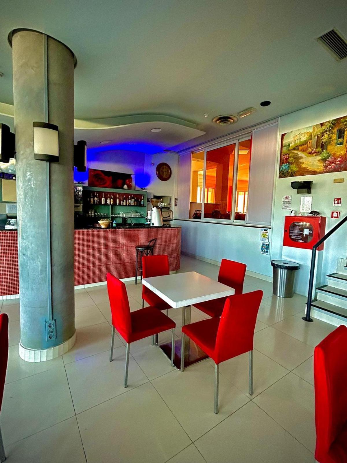 Hotel Sacramora Rimini Kültér fotó