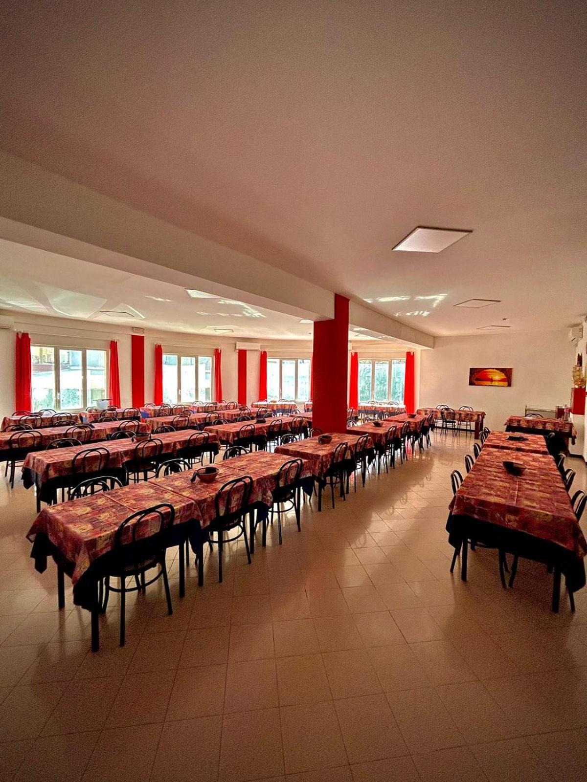 Hotel Sacramora Rimini Kültér fotó