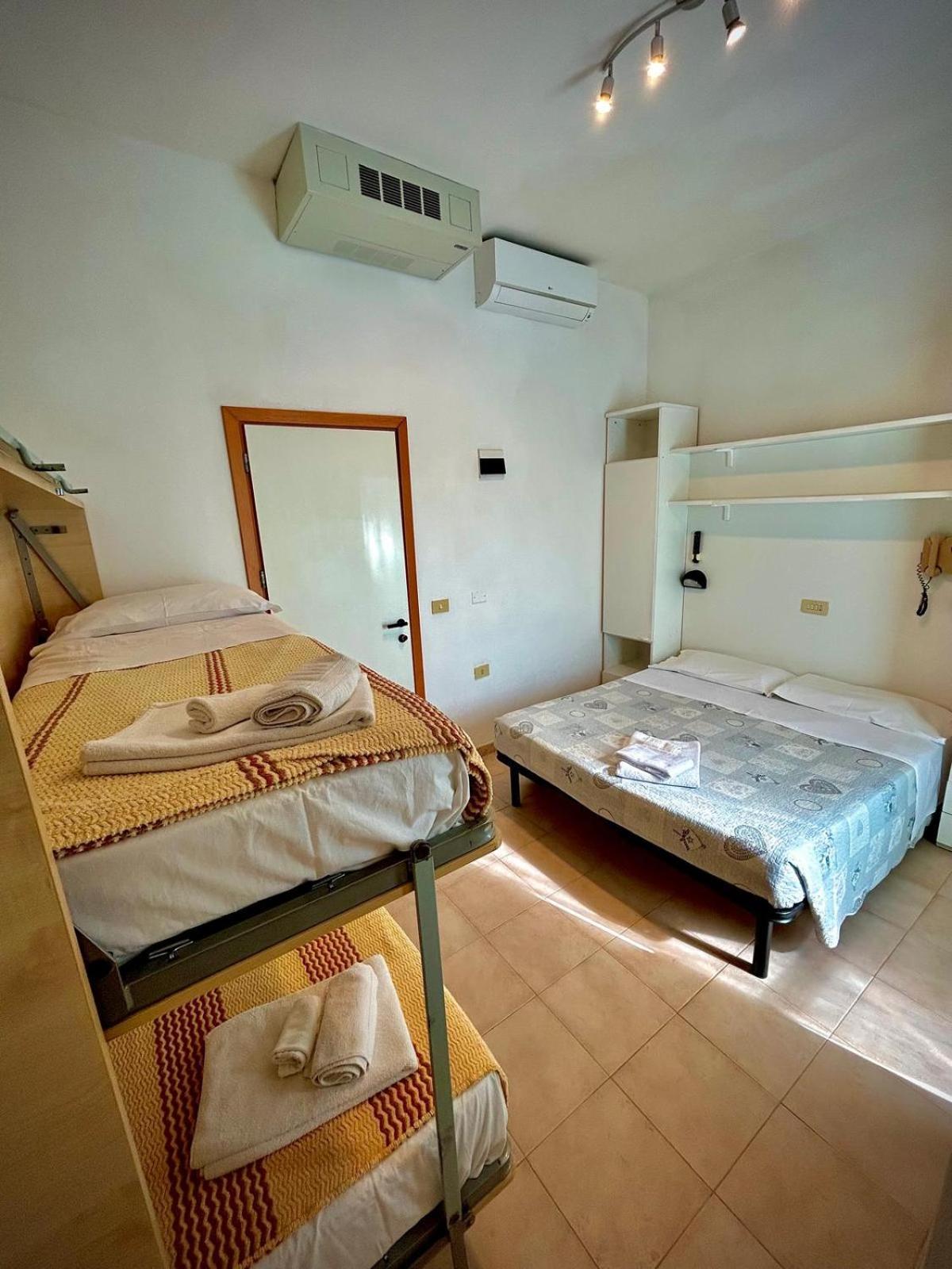 Hotel Sacramora Rimini Kültér fotó